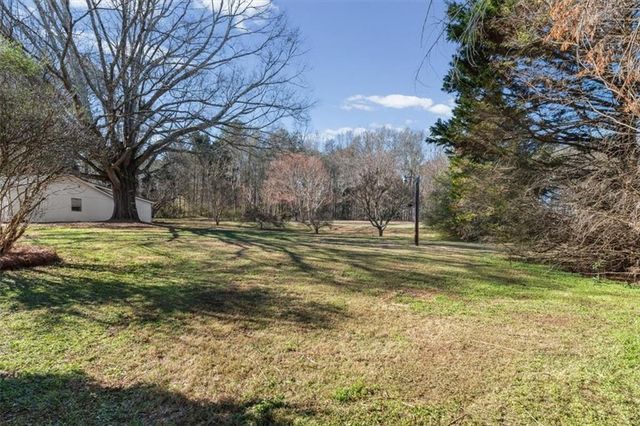 2400 Old Lost Mountain Road, Powder Springs, GA 30127