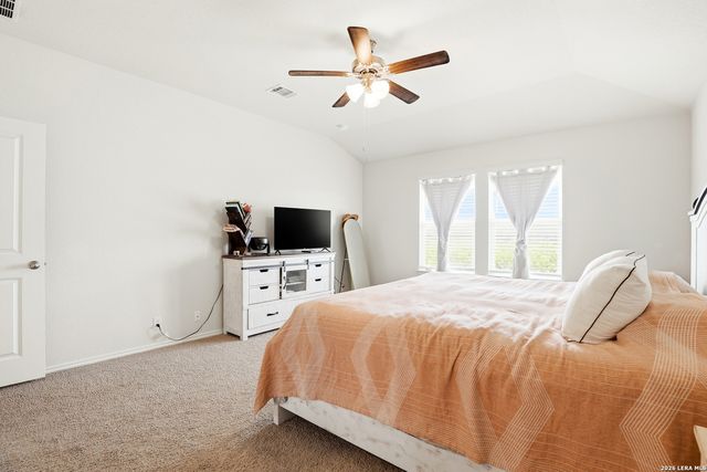 10522 NEVERSINK BLVD, San Antonio, TX 78252