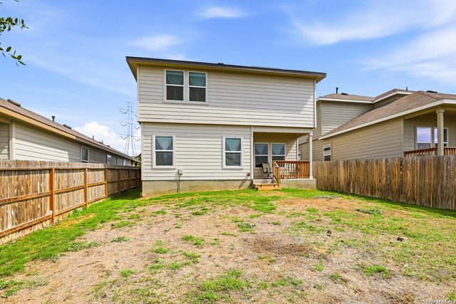 10522 NEVERSINK BLVD, San Antonio, TX 78252