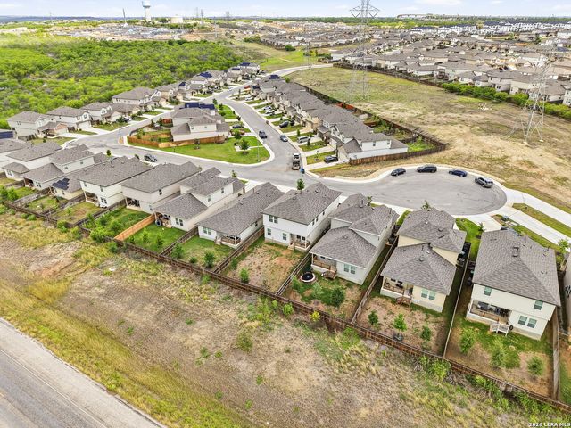 10522 NEVERSINK BLVD, San Antonio, TX 78252