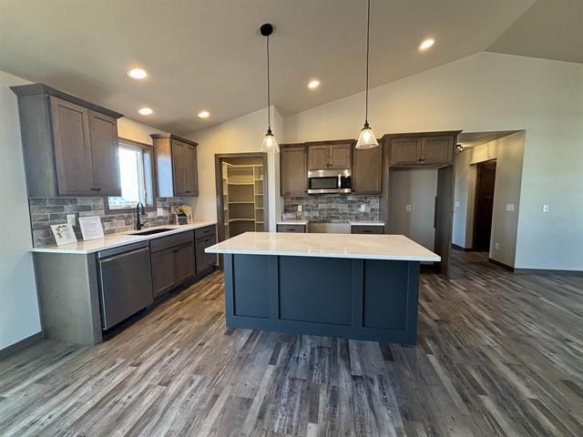 1470 BIRCH HILL LANE, Shawano, WI 54166