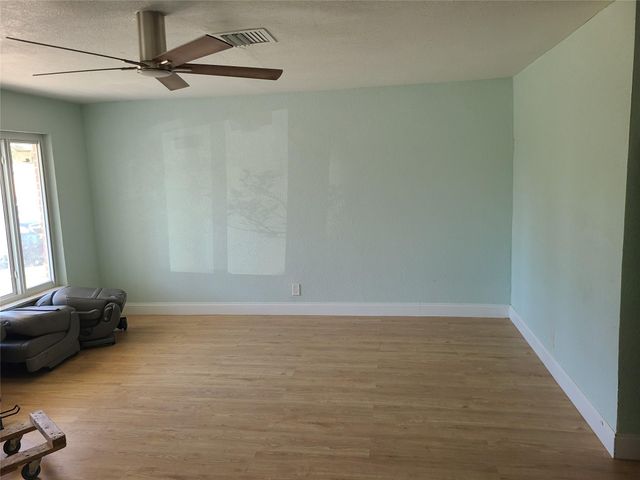 1910 NW 60th Ave, Sunrise, FL 33313