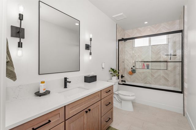 10911 S SHERMAN Rd, Spokane, WA 99224