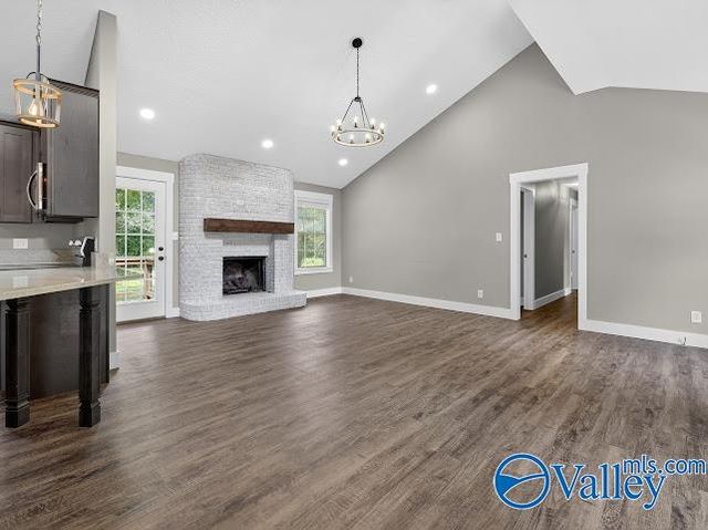 208 Seville Lane, Rainbow City, AL 35906