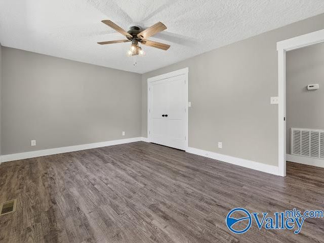 208 Seville Lane, Rainbow City, AL 35906