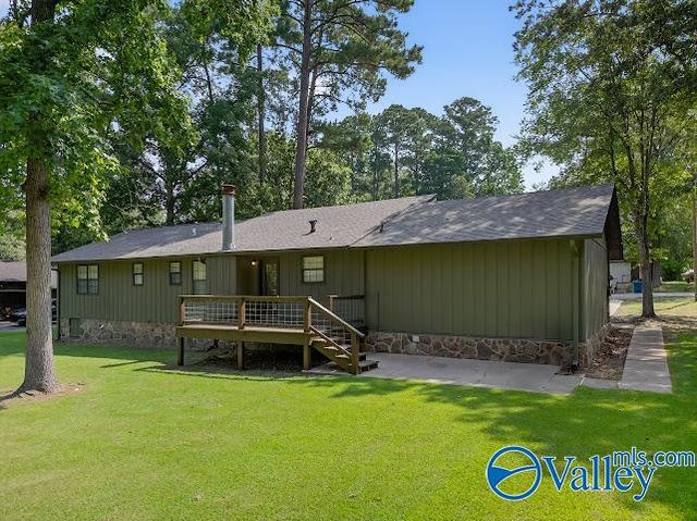 208 Seville Lane, Rainbow City, AL 35906