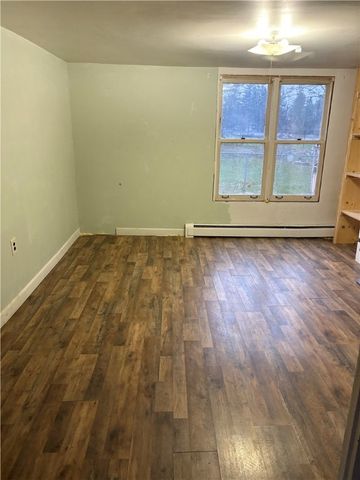 7 Moss Street, New Berlin, NY 13411