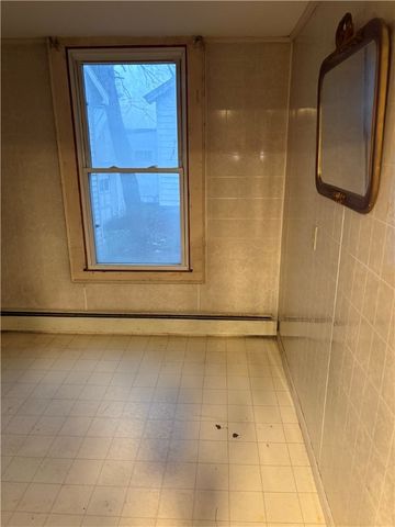 7 Moss Street, New Berlin, NY 13411