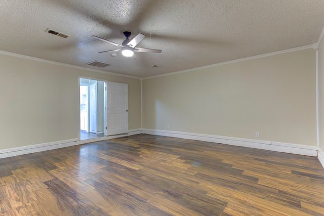 2112 58th Street, Lubbock, TX 79412