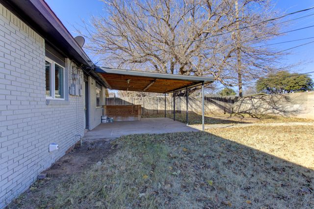 2112 58th Street, Lubbock, TX 79412