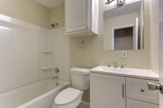 2112 58th Street, Lubbock, TX 79412