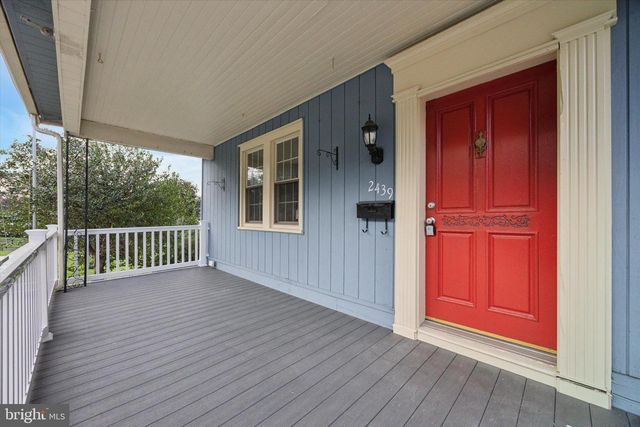 2439 SUSQUEHANNA RD, Abington, PA 19001