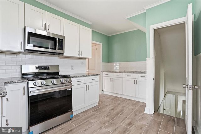 2439 SUSQUEHANNA RD, Abington, PA 19001