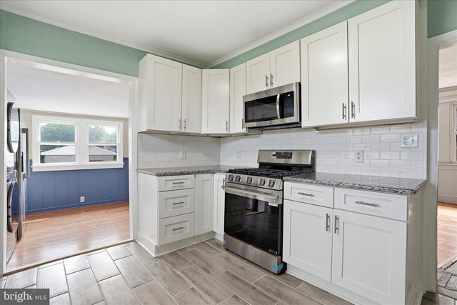 2439 SUSQUEHANNA RD, Abington, PA 19001