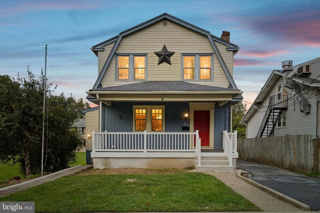 2439 SUSQUEHANNA RD, Abington, PA 19001