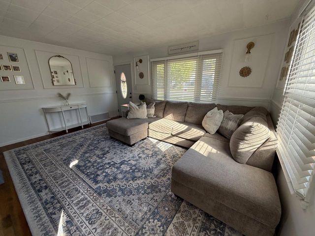 1135 8th AVENUE, Grafton, WI 53024