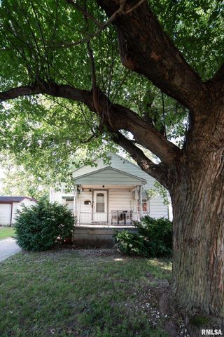 2004 KETTELLE Street, Peoria, IL 61605