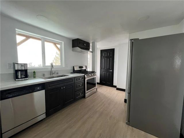 1960 Willow Drive, Running Springs, CA 92382
