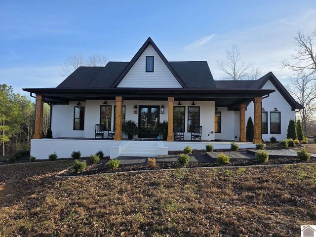 76 Muirfield Way, Benton, KY 42025