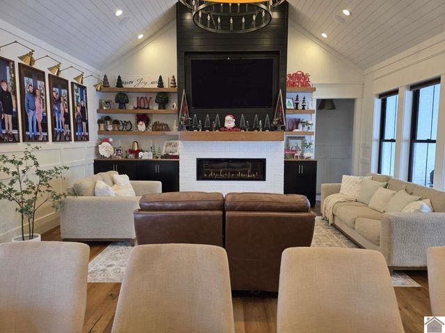 76 Muirfield Way, Benton, KY 42025