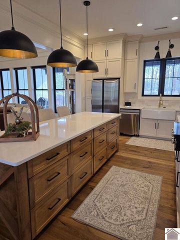 76 Muirfield Way, Benton, KY 42025