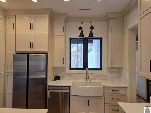 76 Muirfield Way, Benton, KY 42025