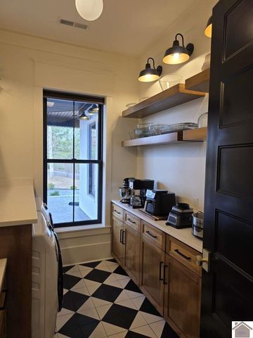 76 Muirfield Way, Benton, KY 42025