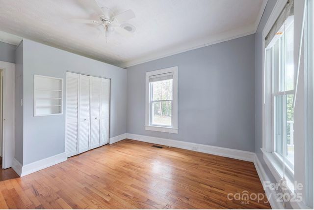 404 Laurel Street NE, Valdese, NC 28690