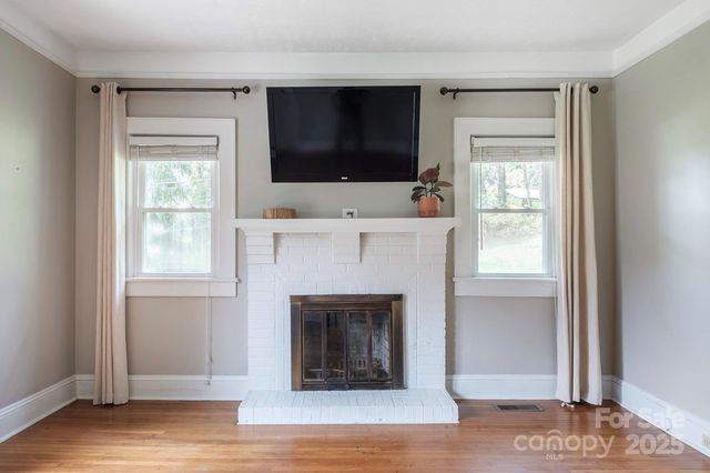 404 Laurel Street NE, Valdese, NC 28690