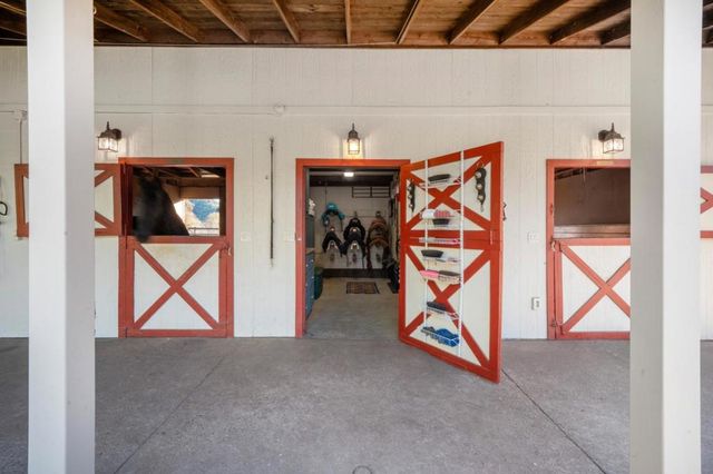 12170 Calle Uvas, Gilroy, CA 95020