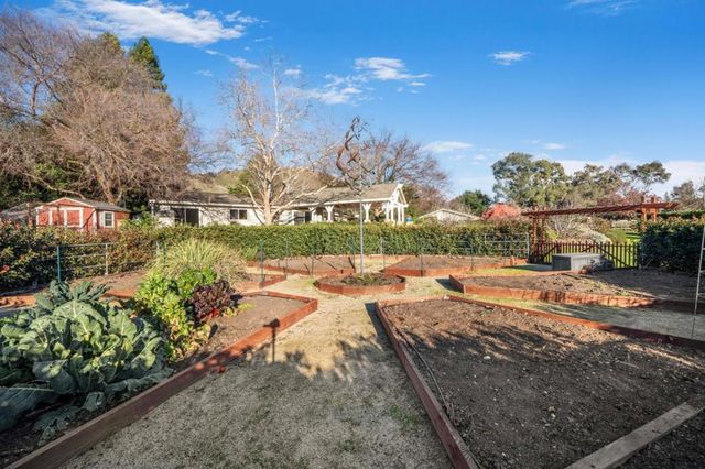 12170 Calle Uvas, Gilroy, CA 95020