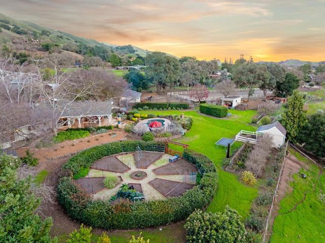 12170 Calle Uvas, Gilroy, CA 95020