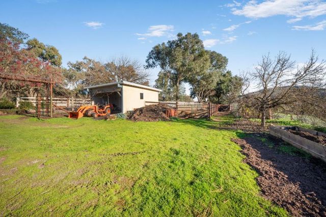 12170 Calle Uvas, Gilroy, CA 95020