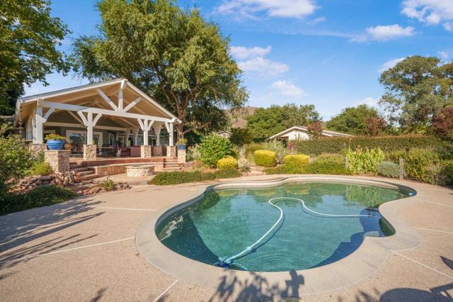 12170 Calle Uvas, Gilroy, CA 95020