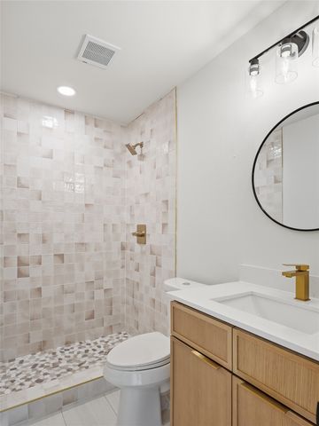 1725 R Avenue, Plano, TX 75074