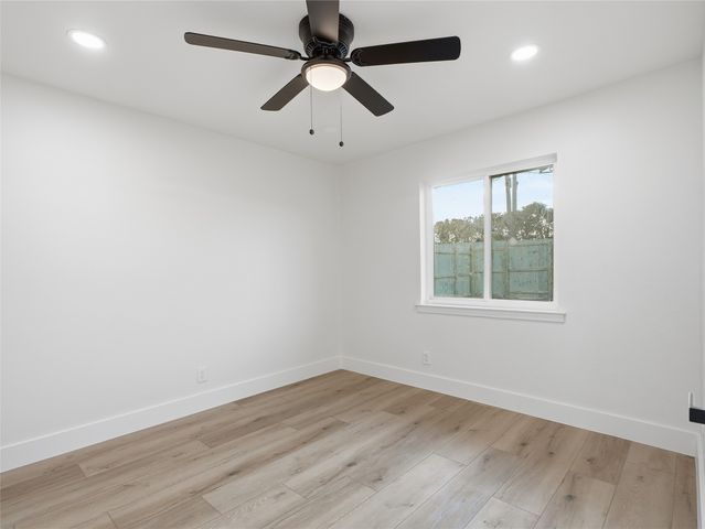 1725 R Avenue, Plano, TX 75074