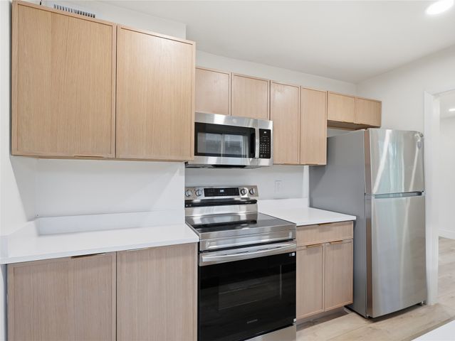 1725 R Avenue, Plano, TX 75074