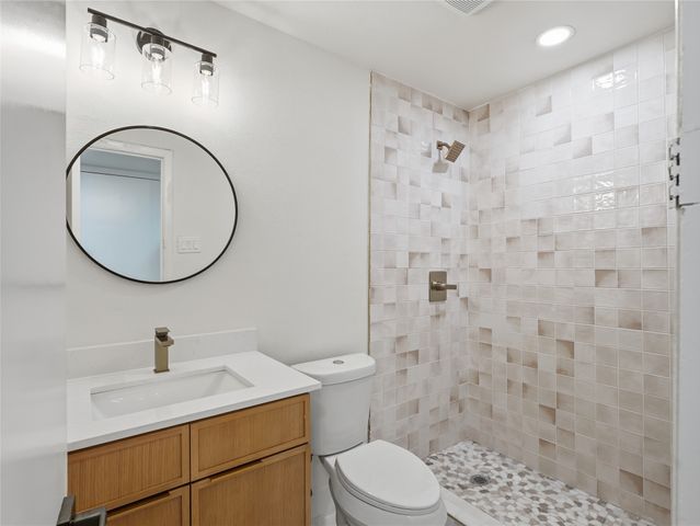 1725 R Avenue, Plano, TX 75074