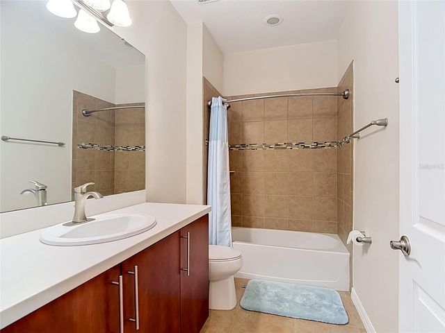686 IRVINE RANCH RD, Poinciana, FL 34759