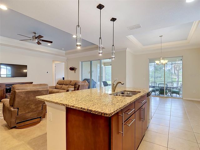 686 IRVINE RANCH RD, Poinciana, FL 34759