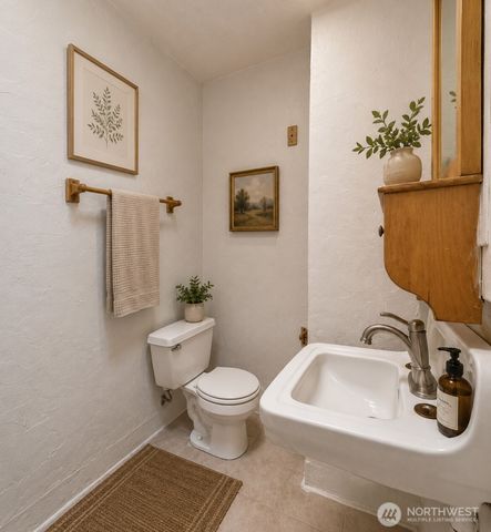9265 57th Avenue S, Seattle, WA 98118