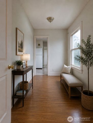 9265 57th Avenue S, Seattle, WA 98118