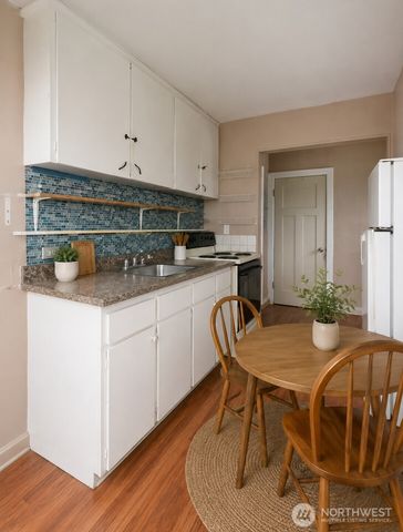 9265 57th Avenue S, Seattle, WA 98118