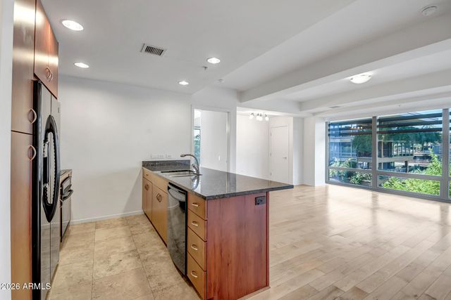 7151 E RANCHO VISTA Drive 6004, Scottsdale, AZ 85251