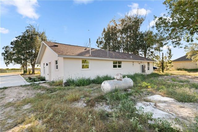 2821 E Wisconsin Road, Edinburg, TX 78542