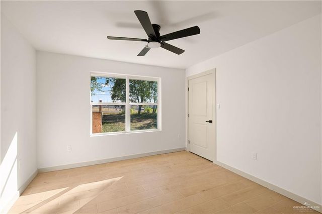 2821 E Wisconsin Road, Edinburg, TX 78542