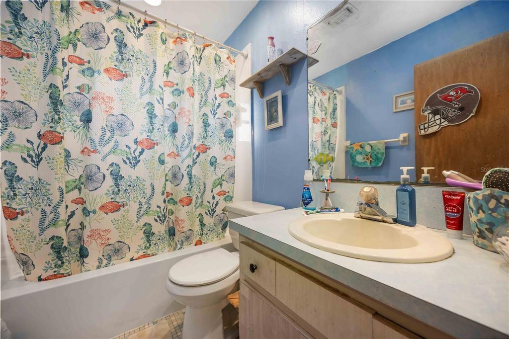 Image 17 of property listing at 2902 42ND STREET W, Bradenton, FL 34205