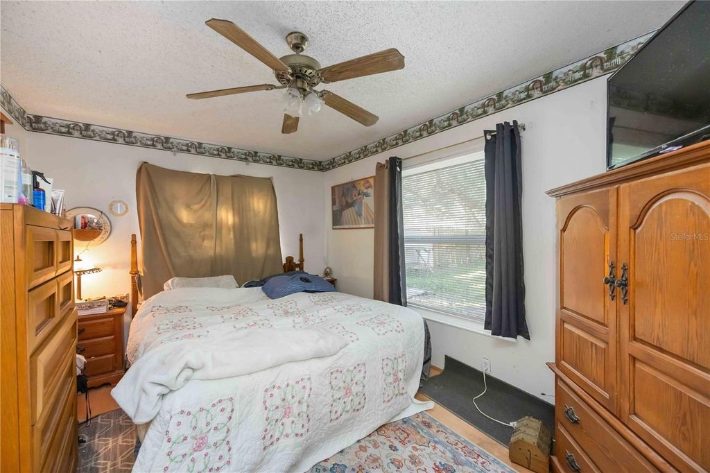 Image 22 of property listing at 2902 42ND STREET W, Bradenton, FL 34205