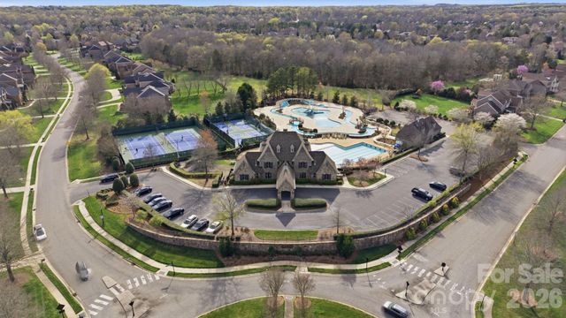 6009 Autumn Blossom Lane, Waxhaw, NC 28173