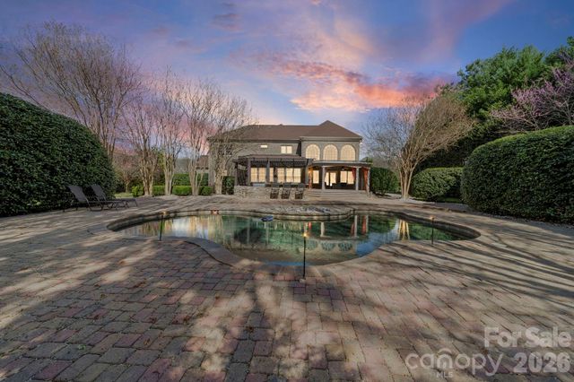 6009 Autumn Blossom Lane, Waxhaw, NC 28173